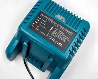 Зарядное устройство Bosch AL3620CV (14,4V, 18V, 36V)